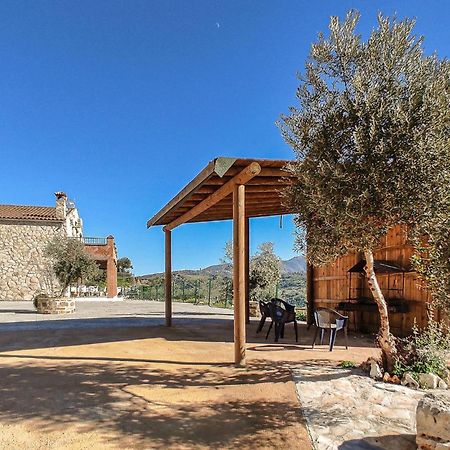 Gorgeous Home In Algodonales With Kitchen エクステリア 写真